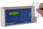 BundyPlus BP-M-S package: magstripe reader with serial interface, backup battery, software, cable, 20 cards, and 24 slot card rack
